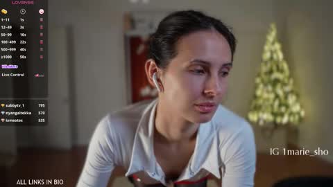 Marie online show from 01/12/26, 06:13