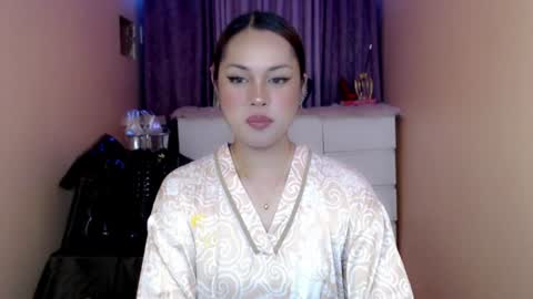 Snapshot of 1miracle_tranny chatting on 07/01/26, 06:26 1miracle_tranny online show from 07/01/26, 06:26