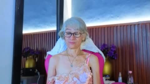 Miss Monserrate online show from 03/04/26, 01:28