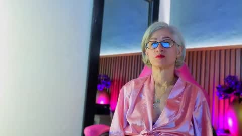 Miss Monserrate online show from 03/31/26, 01:44