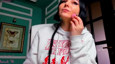 Moona  online show from 02/15/25, 01:16