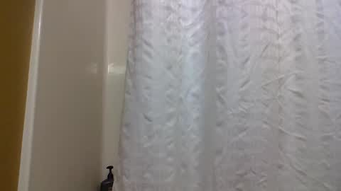 Snapshot of 1nastya8 chatting on 01/11/26, 12:04 TheShyOne18 online show from 01/11/26, 12:04