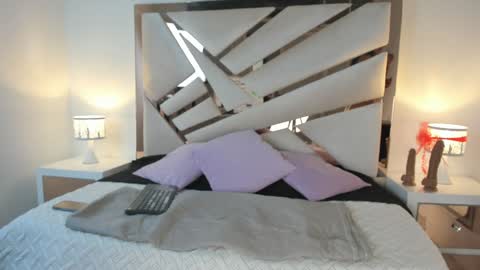 Luisa online show from 12/29/24, 07:06