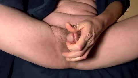 1nicemember77777 online show from 01/11/25, 04:38