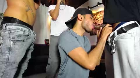 pushman online show from 12/01/25, 11:48