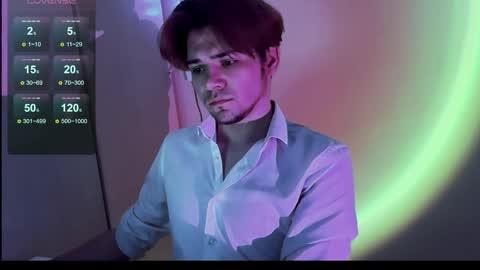 1roberttt online show from 10/10/25, 09:03