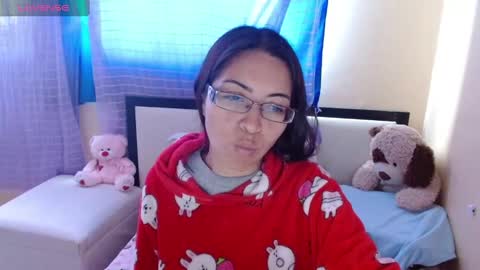 Snapshot of 1sasha_grey__1 chatting on 12/12/24, 06:53 paola online show from 12/12/24, 06:53