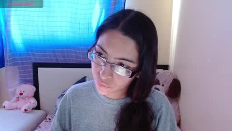 Snapshot of 1sasha_grey__1 chatting on 01/13/25, 08:48 paola online show from 01/13/25, 08:48