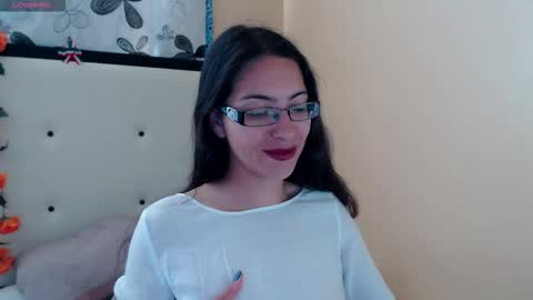 paola online show from 03/24/26, 05:29
