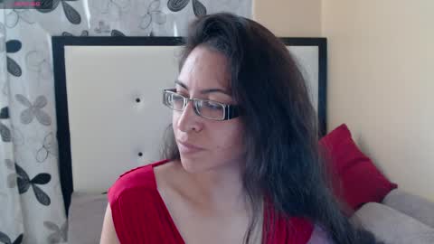 paola online show from 06/05/26, 06:24
