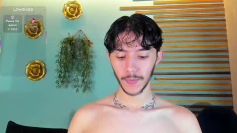 Sebastian online show from 09/22/25, 07:27