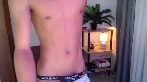 1sweetloverxx online show from 04/19/26, 12:22