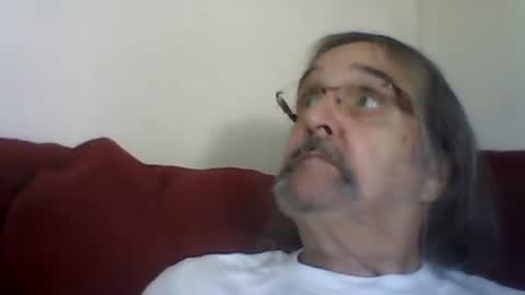 1valentine online show from 10/12/25, 05:34