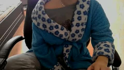 1your_hot_girls online show from 02/12/25, 12:33
