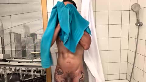 2025rob online show from 11/19/25, 05:24