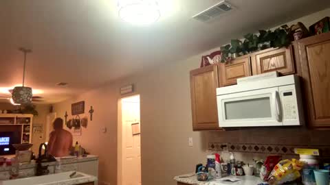 Snapshot of 22bigelo2316 chatting on 09/21/25, 04:25 22bigelo2316 online show from 09/21/25, 04:25