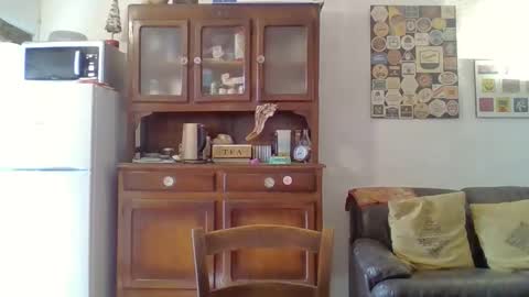 22esserre online show from 11/06/25, 12:06