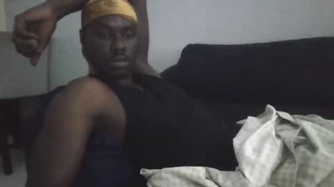 Snapshot of 242doggy242 chatting on 02/16/25, 07:05 420 Bbc online show from 02/16/25, 07:05