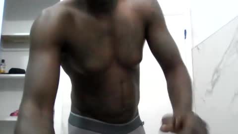 Snapshot of 242doggy242 chatting on 03/01/25, 12:01 420 Bbc online show from 03/01/25, 12:01