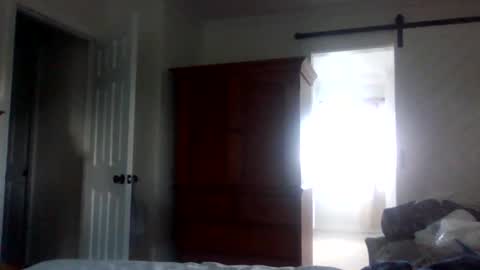 Snapshot of 242doggy242 chatting on 09/24/25, 12:30 420 Bbc online show from 09/24/25, 12:30