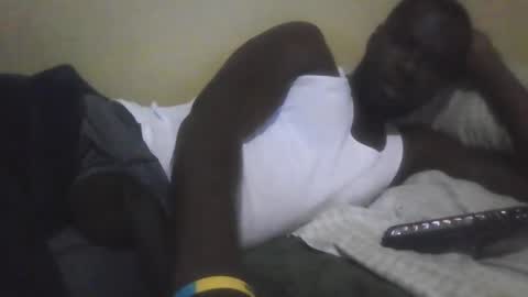 Snapshot of 242doggy242 chatting on 10/20/25, 07:31 420 Bbc online show from 10/20/25, 07:31