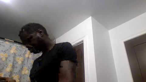 Snapshot of 242doggy242 chatting on 11/20/25, 12:38 420 Bbc online show from 11/20/25, 12:38