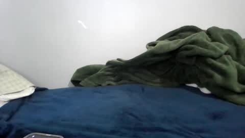 Snapshot of 242doggy242 chatting on 02/17/26, 03:29 420 Bbc online show from 02/17/26, 03:29