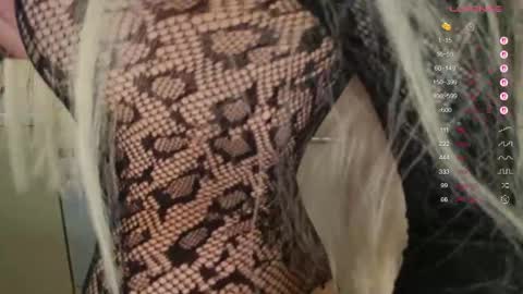     30 NOV  online show from 04/24/26, 11:12