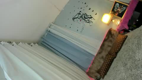 haduki online show from 12/21/24, 12:09