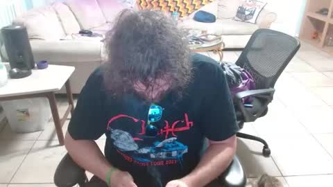 Snapshot of 2dirtyhillbillies chatting on 05/21/26, 10:33 ThrillBilly online show from 05/21/26, 10:33