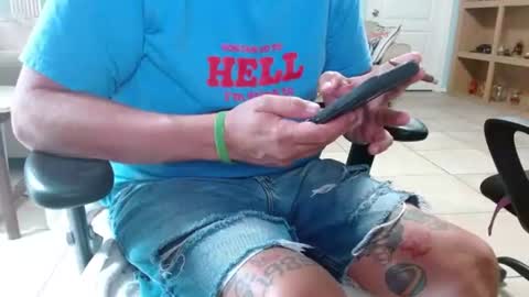 Snapshot of 2dirtyhillbillies chatting on 06/22/26, 11:13 ThrillBilly online show from 06/22/26, 11:13