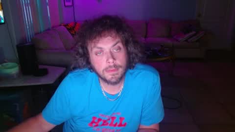 Snapshot of 2dirtyhillbillies chatting on 06/30/26, 12:33 ThrillBilly online show from 06/30/26, 12:33