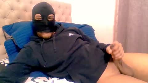 2figram2 online show from 01/07/25, 09:07