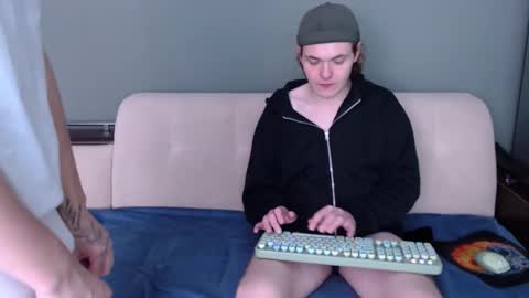 Eleot online show from 10/09/25, 10:24