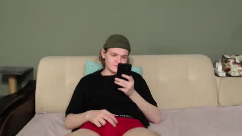 Eleot online show from 11/25/25, 05:07