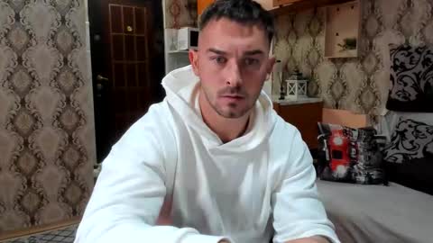 2sexymuscles online show from 10/02/25, 08:16