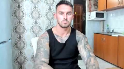 Snapshot of 2sexymuscles chatting on 07/28/26, 09:25 2sexymuscles online show from 07/28/26, 09:25
