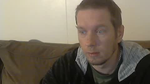 2small4you83 online show from 12/06/24, 12:34