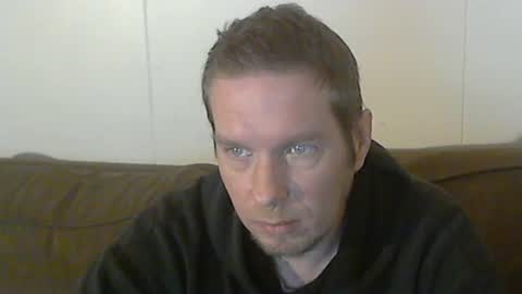 2small4you83 online show from 12/23/24, 09:18