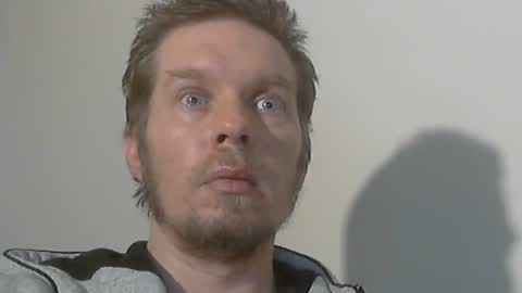 2small4you83 online show from 01/12/25, 02:30