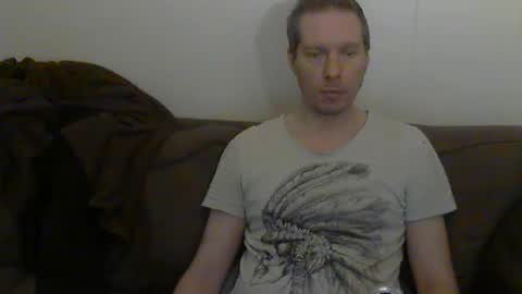 2small4you83 online show from 01/12/26, 11:21