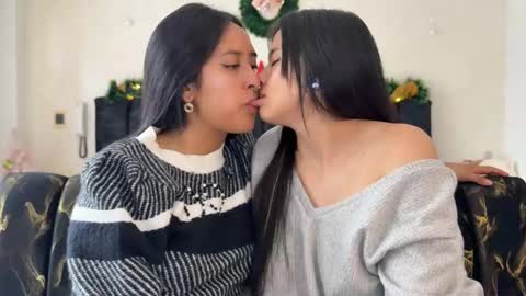 Dalilah and Tarah online show from 01/05/26, 08:34