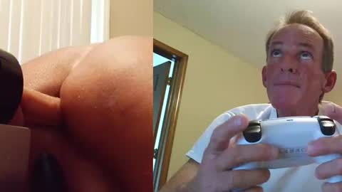 Snapshot of 2tiredoftoys chatting on 07/19/26, 01:09 2tiredoftoys online show from 07/19/26, 01:09
