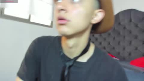 Snapshot of 3guy3 chatting on 11/06/25, 07:59 Guy 1 Guy 2 Guy 3. online show from 11/06/25, 07:59