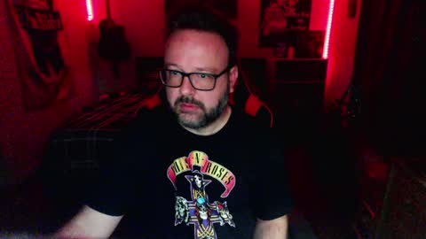 Snapshot of 3ndlessmike chatting on 05/08/26, 10:31 3ndlessmike online show from 05/08/26, 10:31