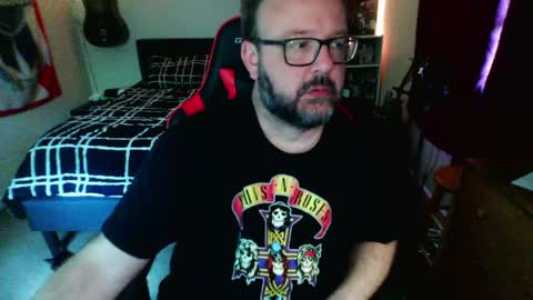 Snapshot of 3ndlessmike chatting on 05/11/26, 02:12 3ndlessmike online show from 05/11/26, 02:12