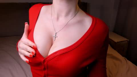 Snapshot of 3stepsaboveheaven chatting on 02/06/25, 08:23 Unknown author  online show from 02/06/25, 08:23