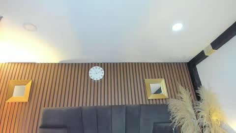 3X NAXAA online show from 04/20/26, 01:25