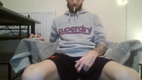 420feetloverr420 online show from 12/18/25, 01:33
