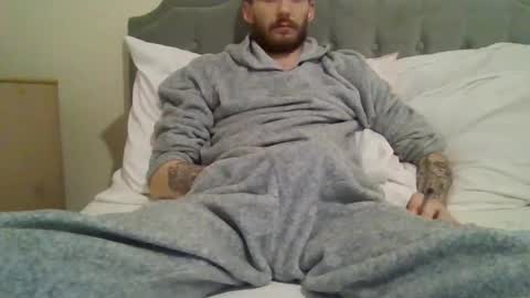 420feetloverr420 online show from 02/26/26, 10:47